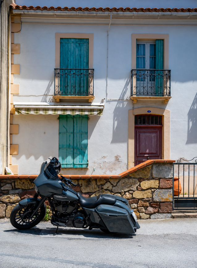 WOWHOG custom color-matched aftermarket parts for Harley-Davidson Touring motorcycles, mobile banner